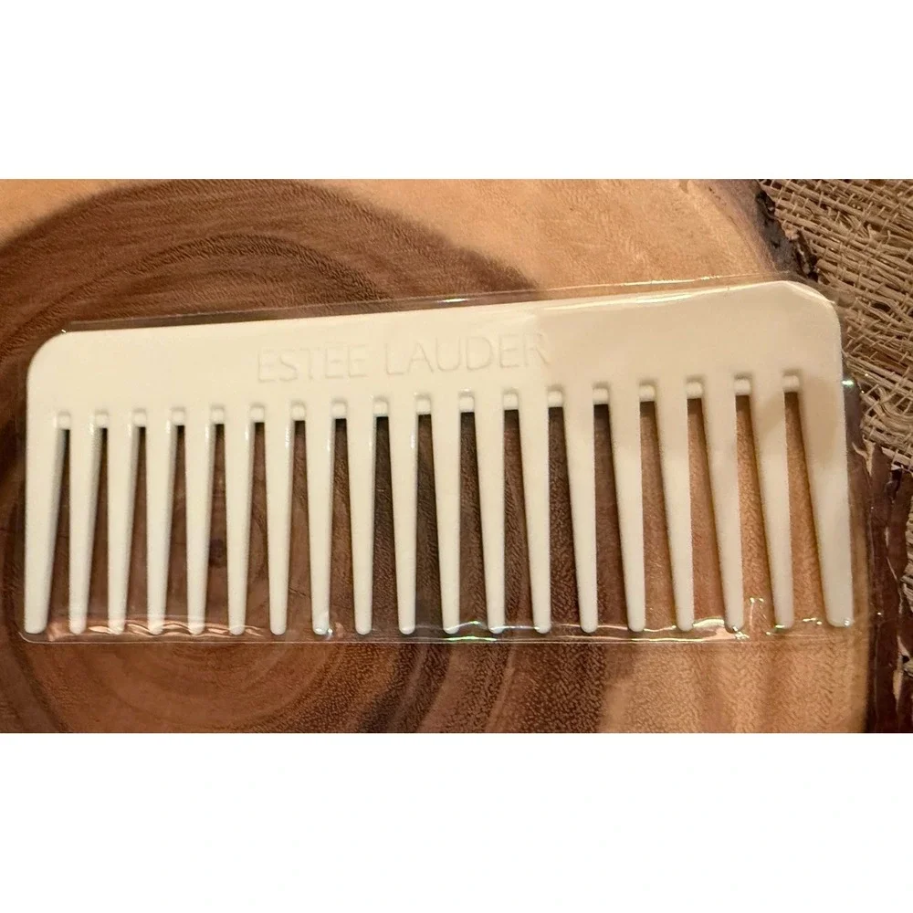 Vintage Estee Lauder Hair Comb White Plastic Wide Tooth‎ Travel Comb New Sealed
